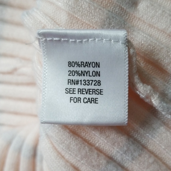 Sweater - Picture 6 of 6